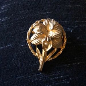 Vintage Gold Tiger Lily Pin